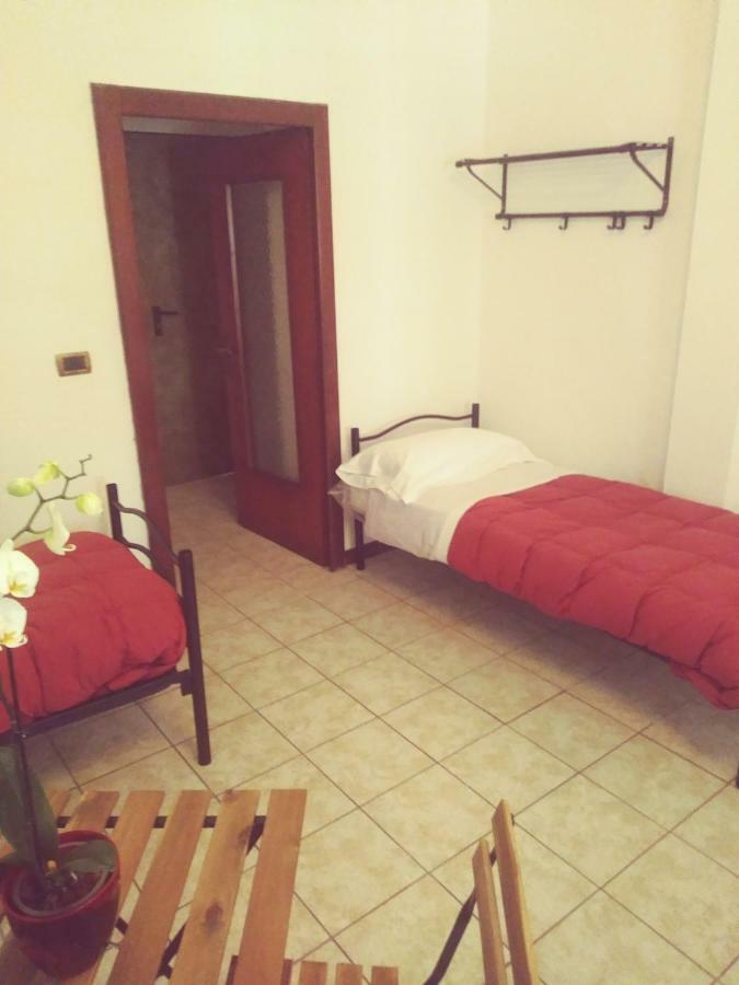 Ostello Le Tre Corone Calendasco Chambre photo